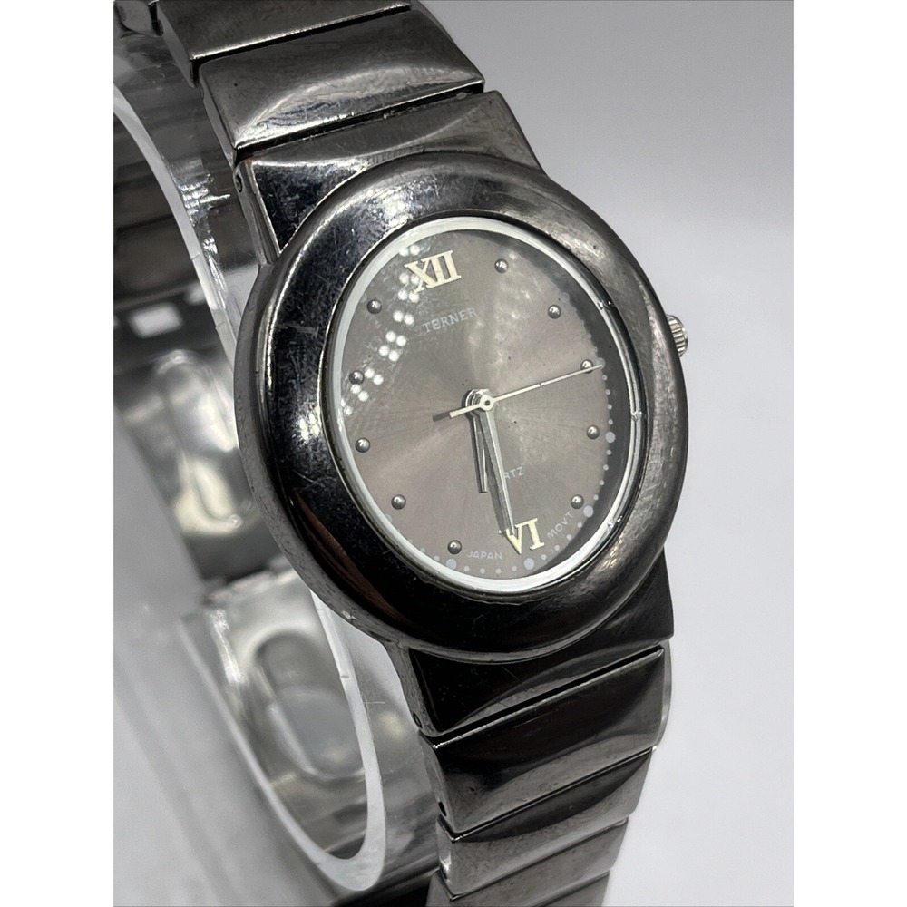 Terner Women's Quartz Watch Silver Tone Bracelet Band 33mm Case- New Battery